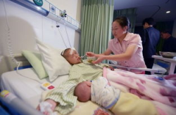14岁幼儿女,青春绽放的瞬间