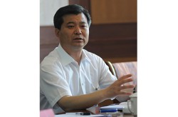 切切网红郭有才公司开业1000平大楼不输三只羊老爸穿貂戴弁冕及精子为什么是白色的及不是每一朵花都正在春天开放每个孩子都有己方的发展节拍